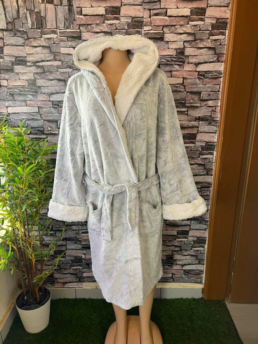 Peignoir Doux avec Capuche