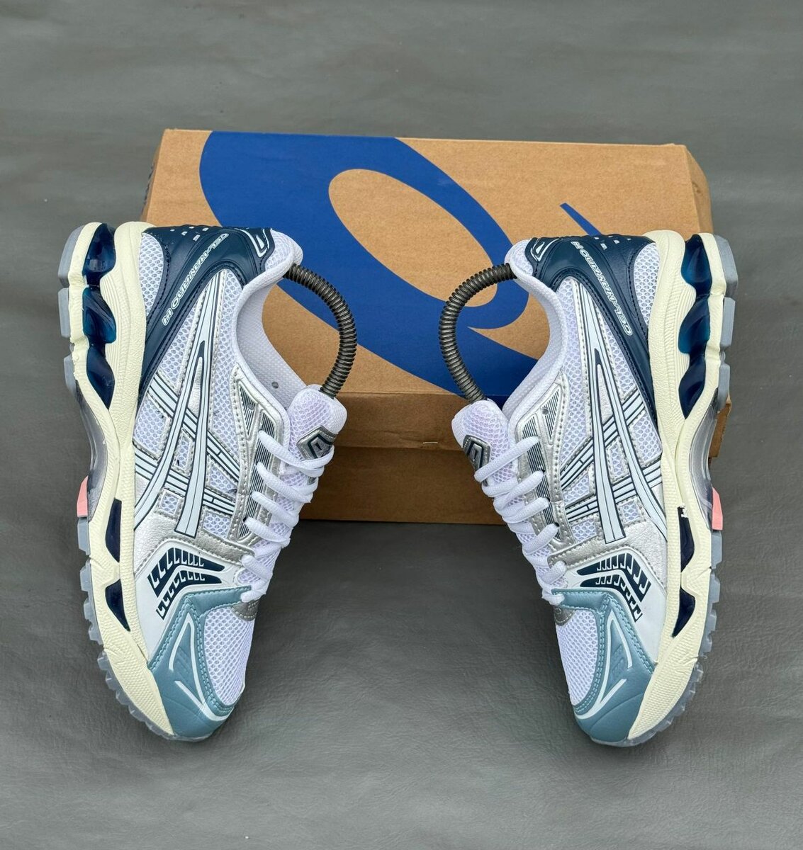Paire de basket