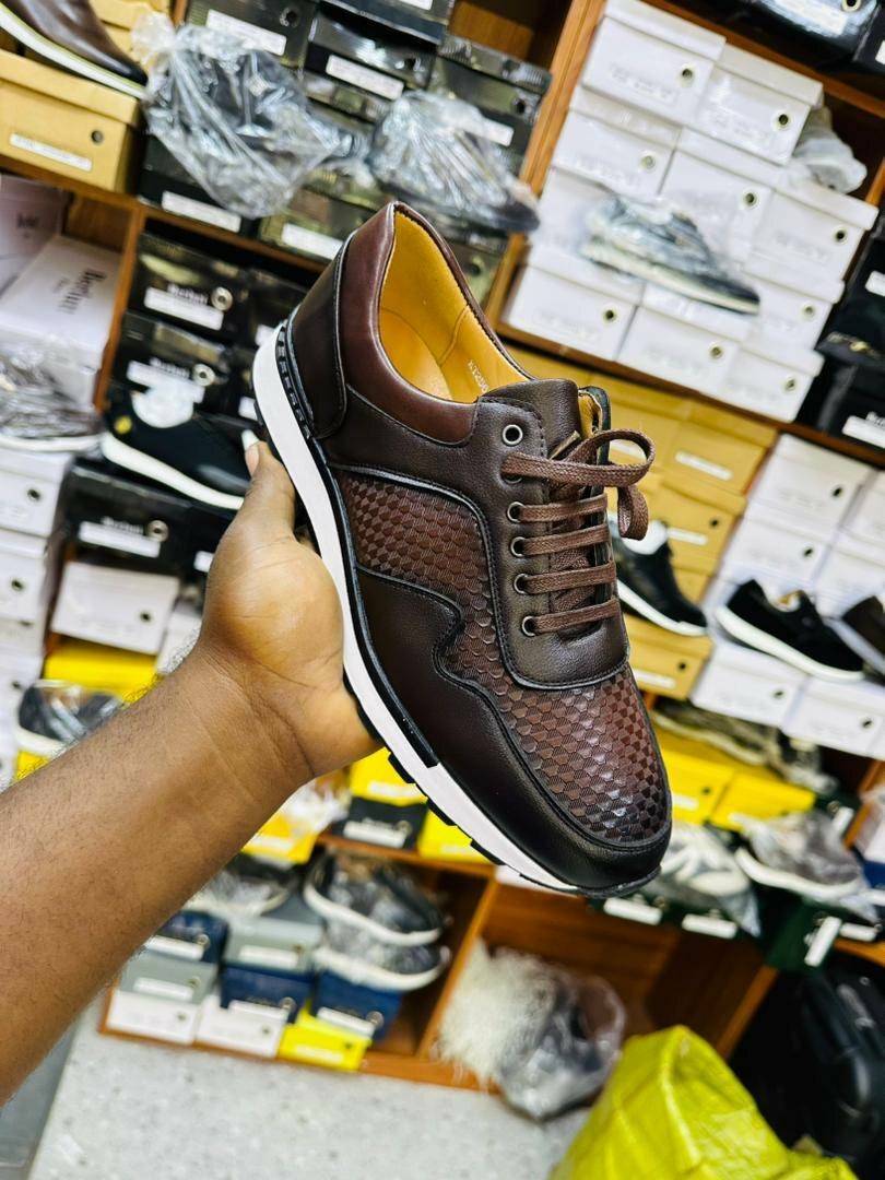 Chaussures Derby en cuir marron