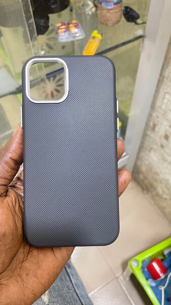 Coque antichoc pour iPhone 12