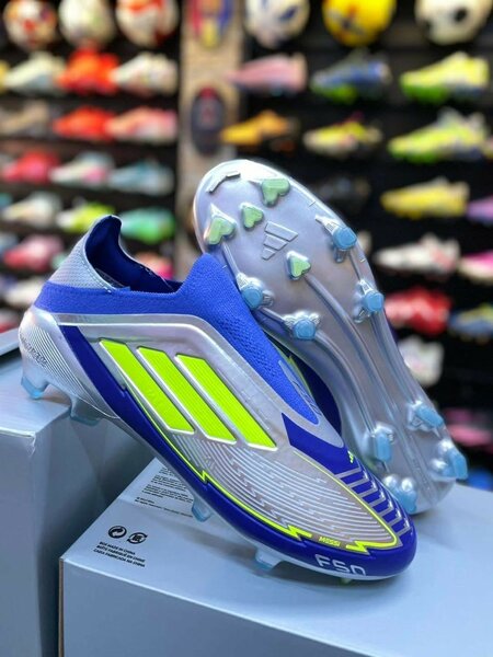 Chaussures de football innovantes