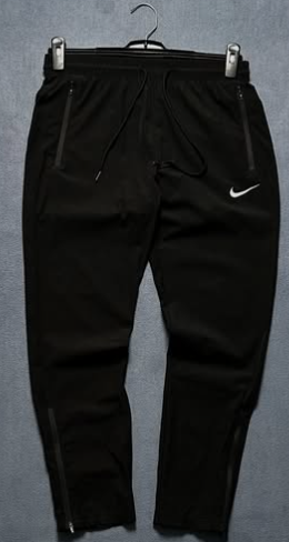 Nike track pants size : waist M / length 37
