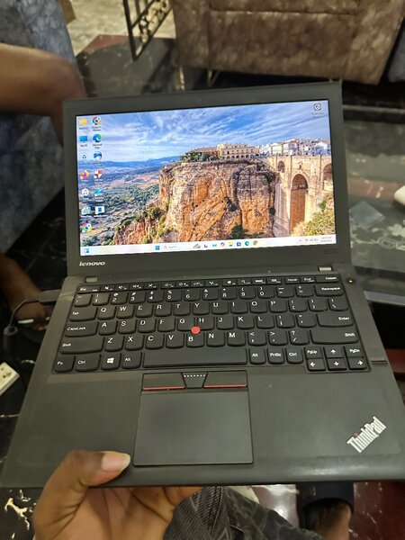 Lenovo think pad x250
