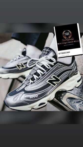 Basket New balance 1000 avec sa boîte