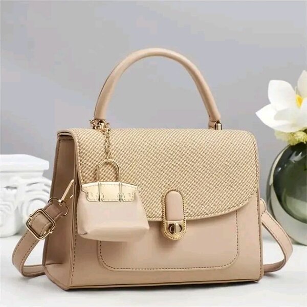 Sac à main élégant femme