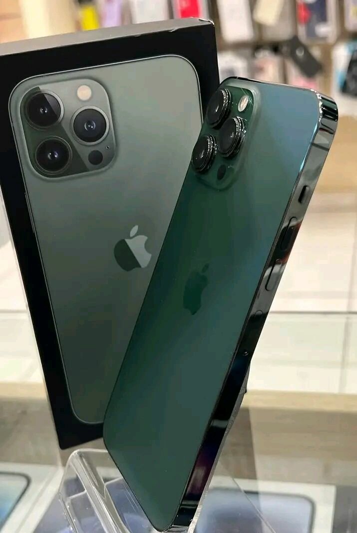 iPhone 13 Pro Max 256 Go Vert