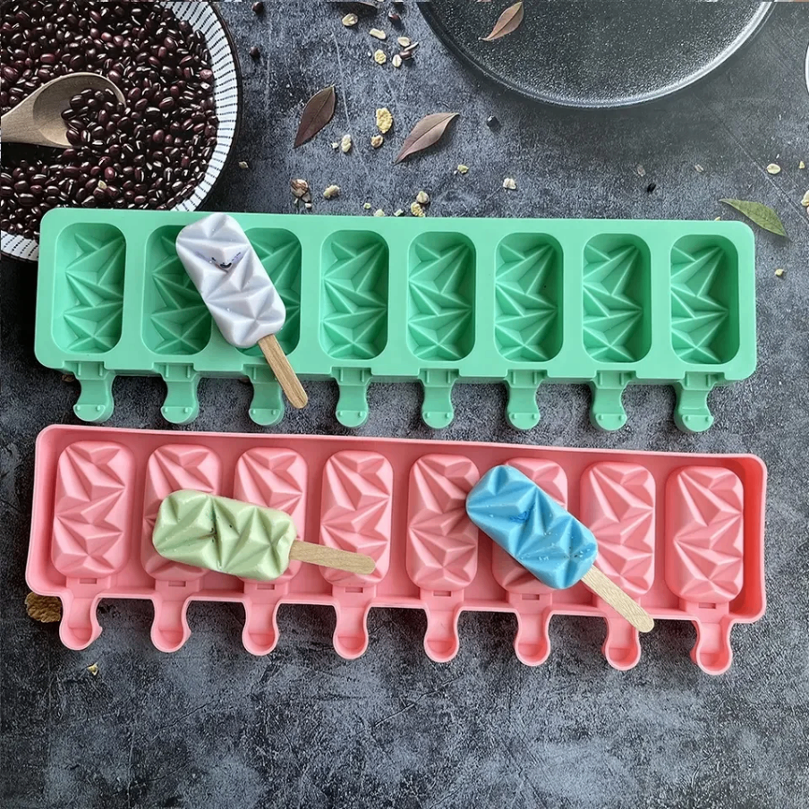 Moule a yaourt et glace