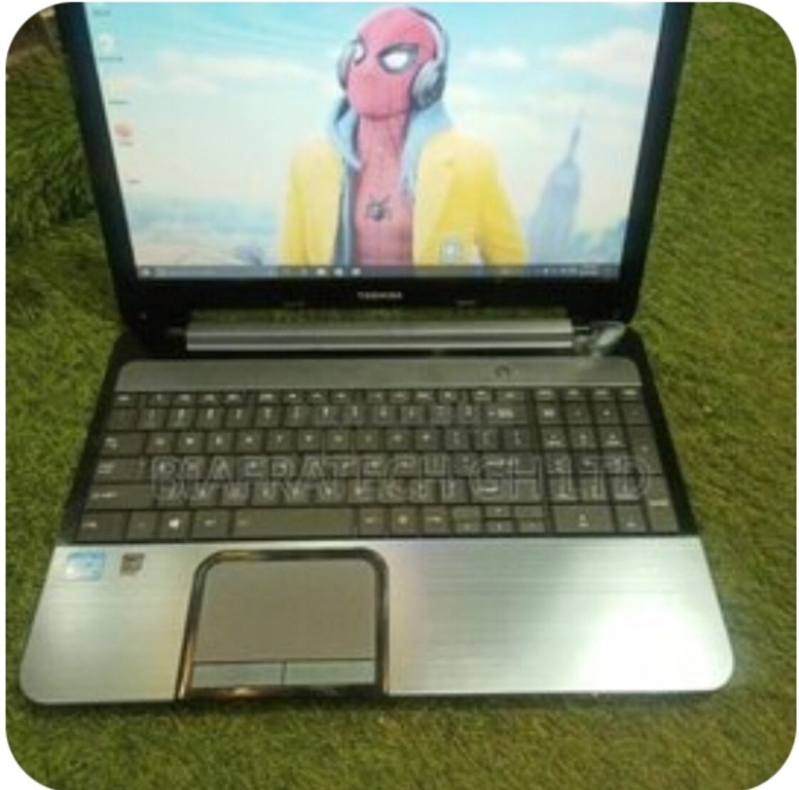 Toshiba satellite i3 5th Gen