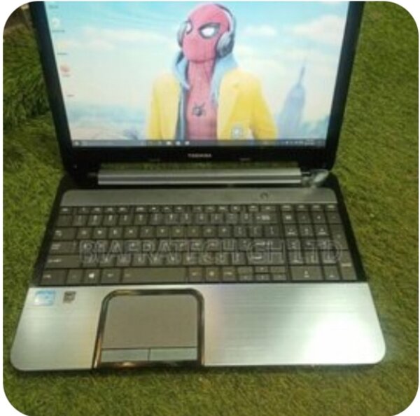 Toshiba satellite i3 5th Gen