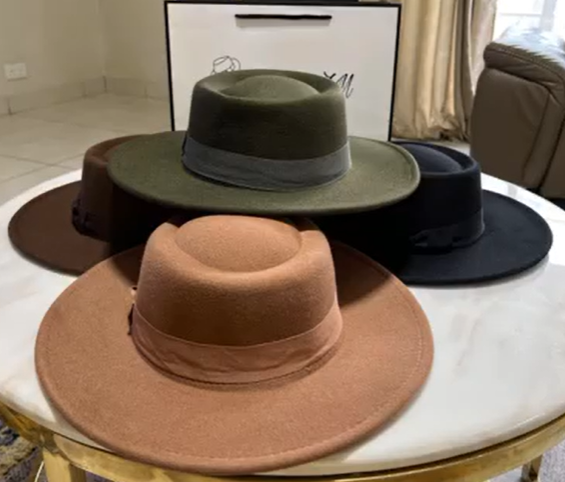 Chapeaux drapés pour femmes