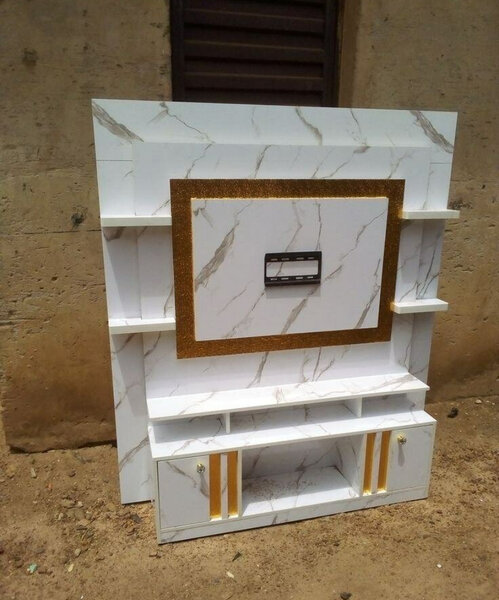 Meuble TV blanc marbré