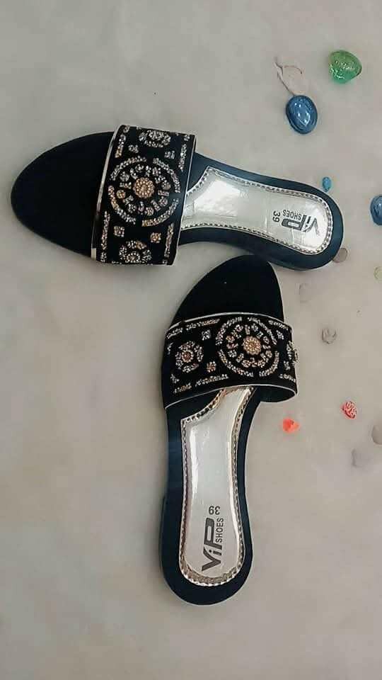 Ladies shoes