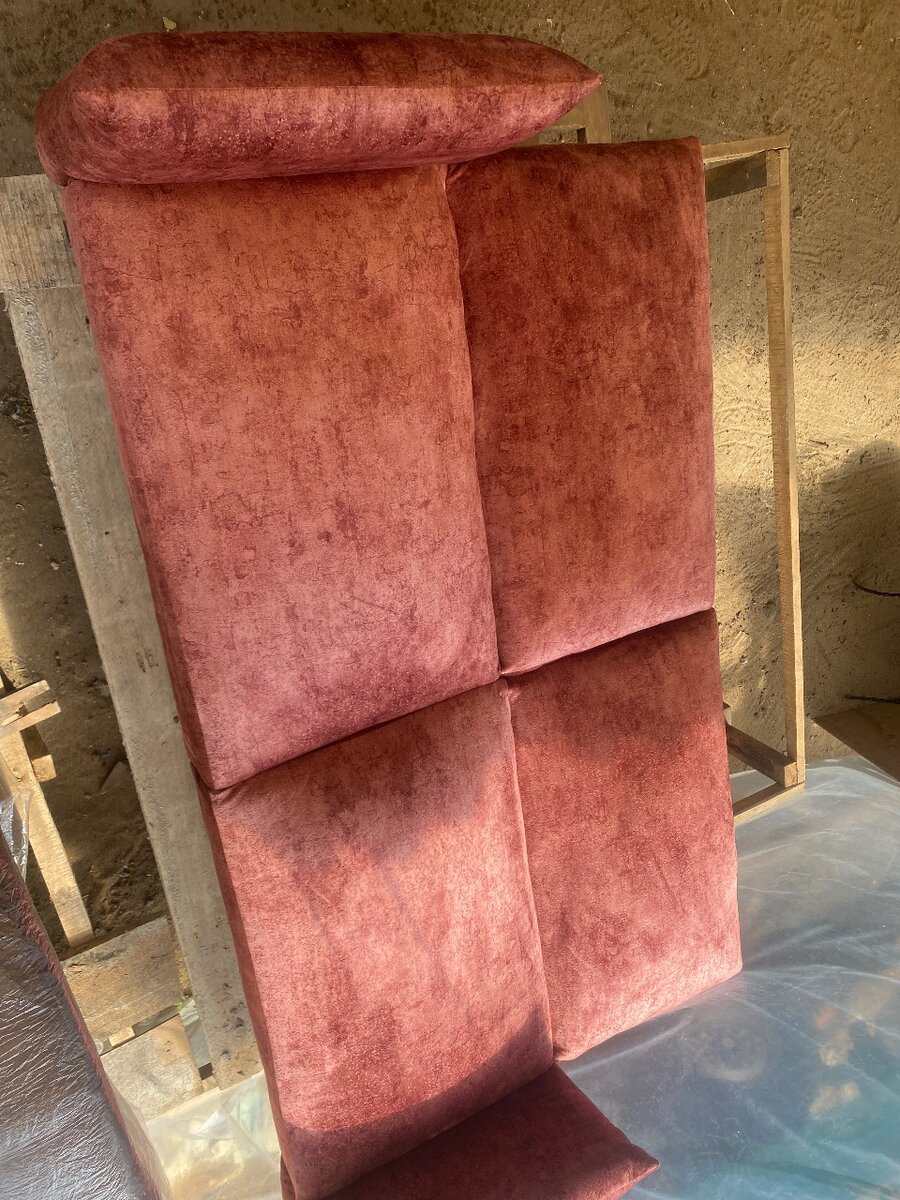 Canapé convertible élégant en velours