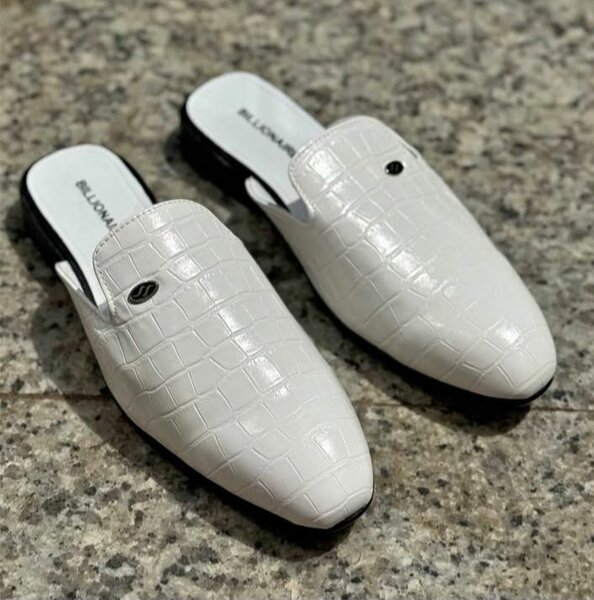 Mules en cuir crocodilé élégant