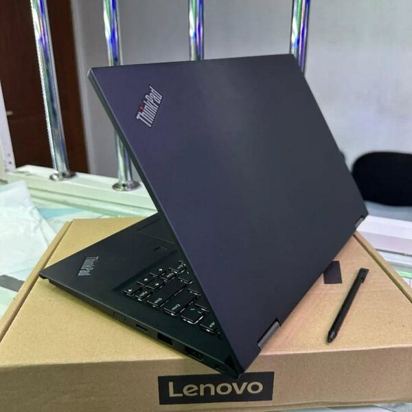 Ordinateur portable Lenovo