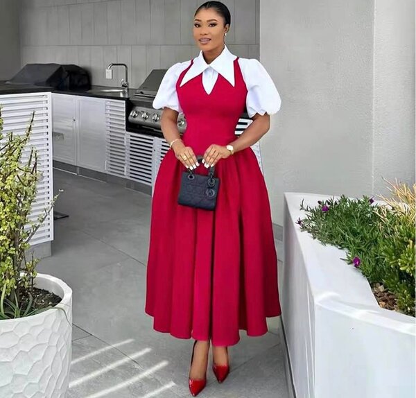 Robe rouge élégante pour femme