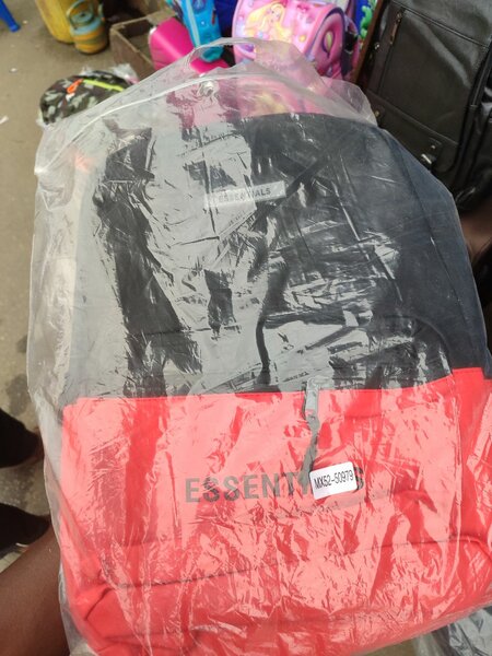 Sac à dos Essentials robuste