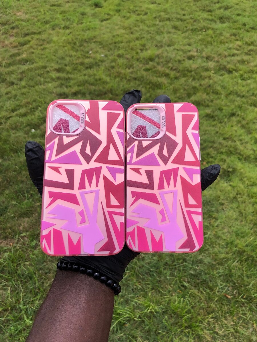 Pink geometric cases