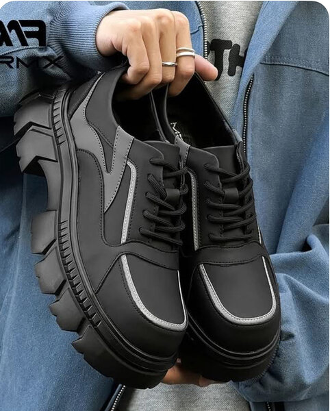 Chaussures homme en cuir noir