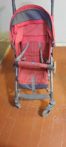 Б/у коляска от фирмы Чико