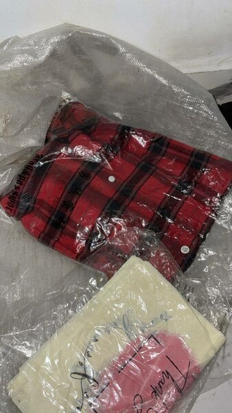 Chemise à carreaux unisexe