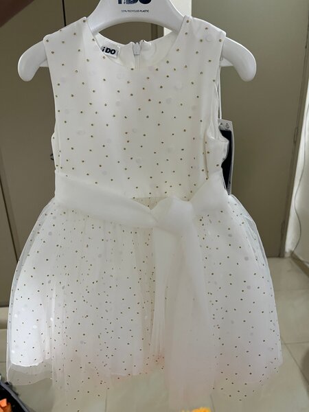 Robe blanche enfant pailletée