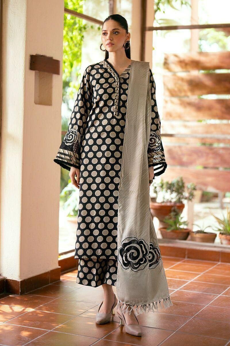 Woman's Clothes