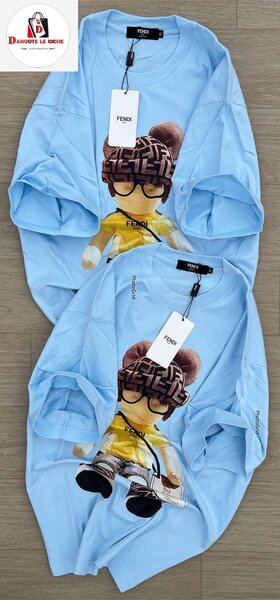 T-shirt bleu imprimé chic