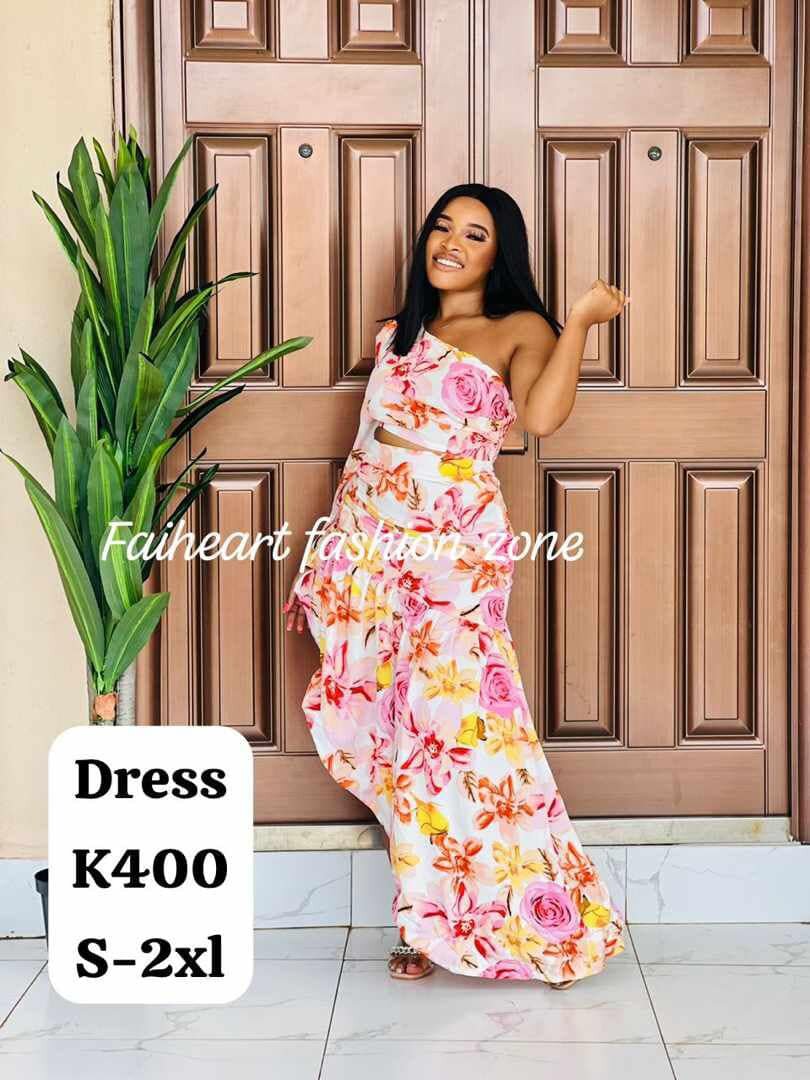 Women's dress with floral print  S-2xl