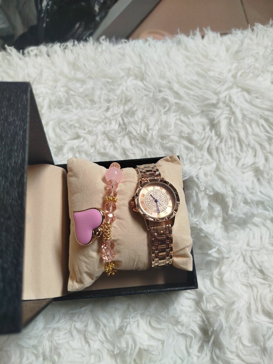 Montre bracelet élégant femme