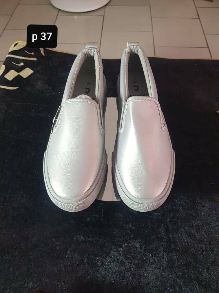 Baskets blanches élégantes