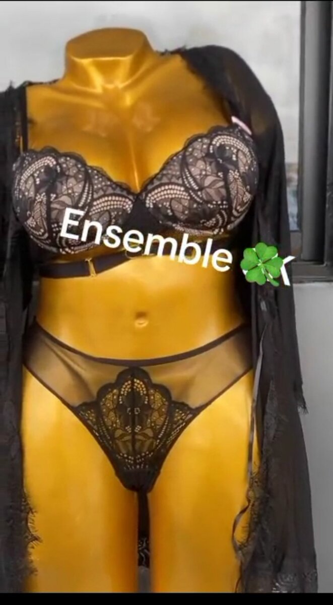 Lingerie dentelle sexy .