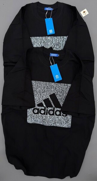 T-shirt Adidas noir logo