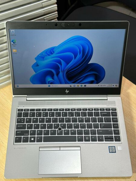 HP Elitebook 830 G6