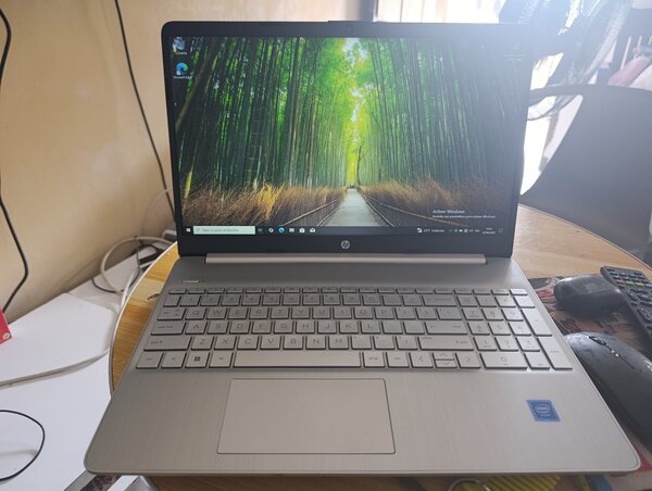 Ordinateur Portable HP 15.6"