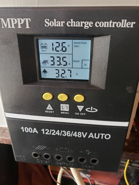 MPPT SOLAR CONTROLLER