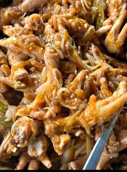 Poulet et plantain frits