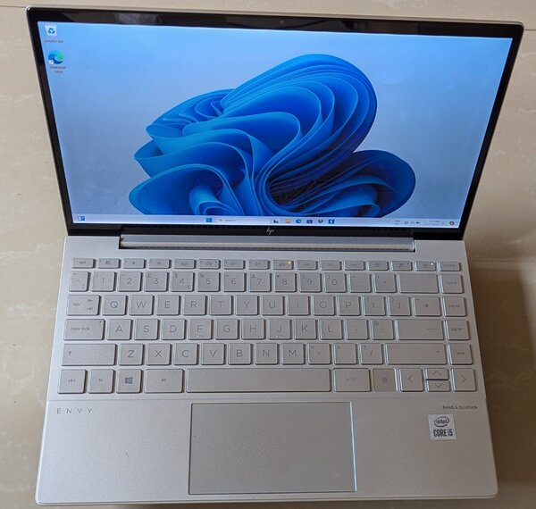 *EXCELLENT CONDITION HP ENVY 13-ba0xx