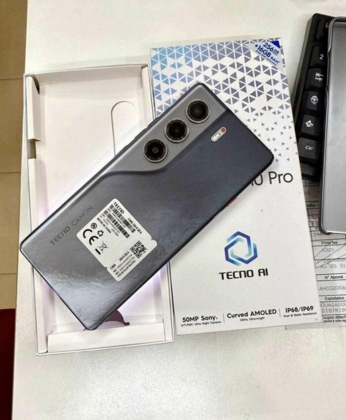 Smartphone Tecno Camon Pro