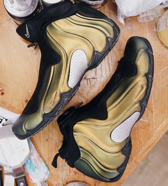 NIKE FLIGHTPOSITE