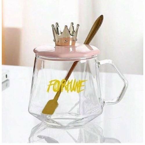 Tasse en verre avec couronne