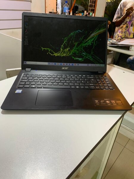 Acer Aspire 3
