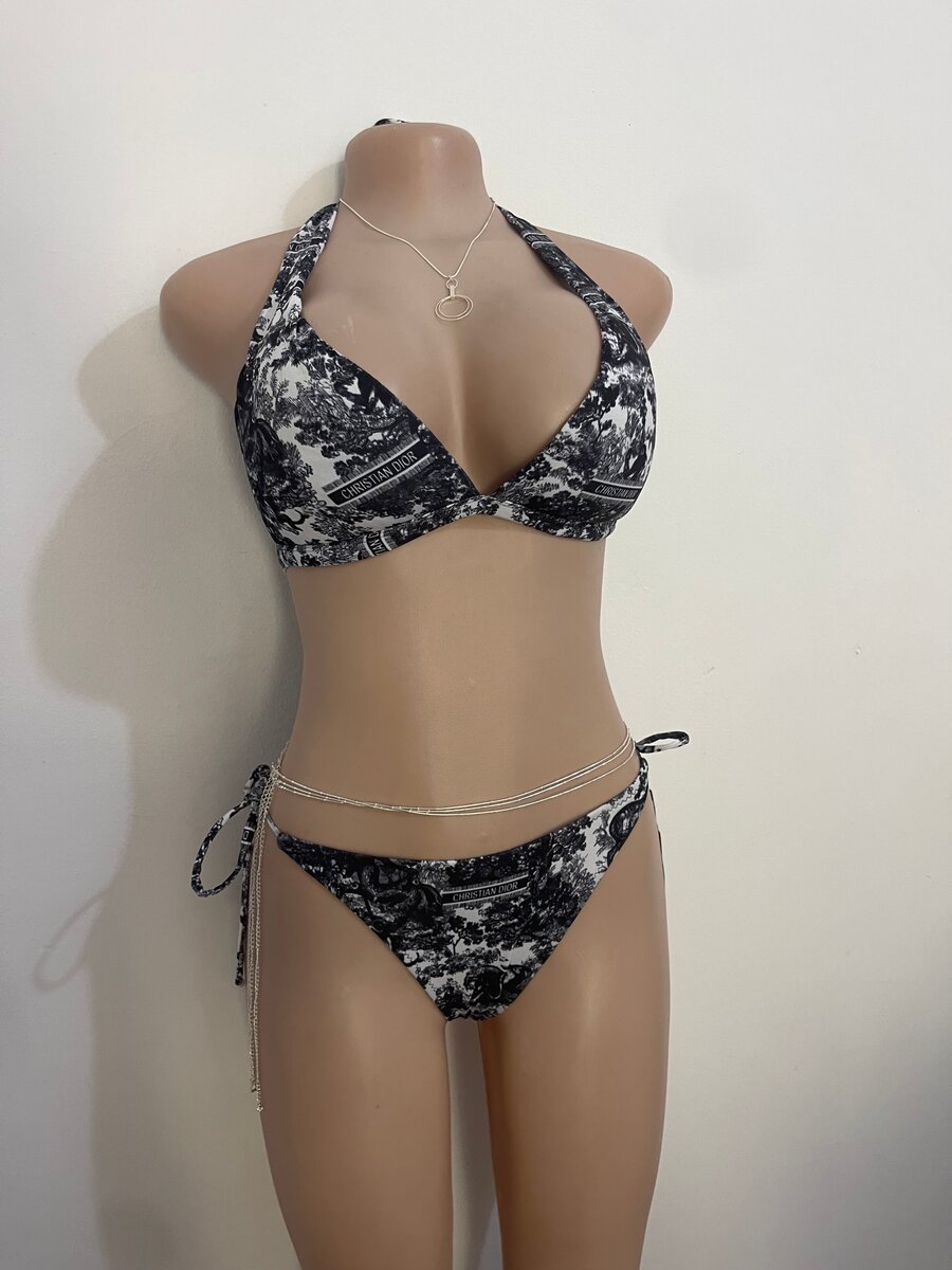Chic Black & White Bikini
