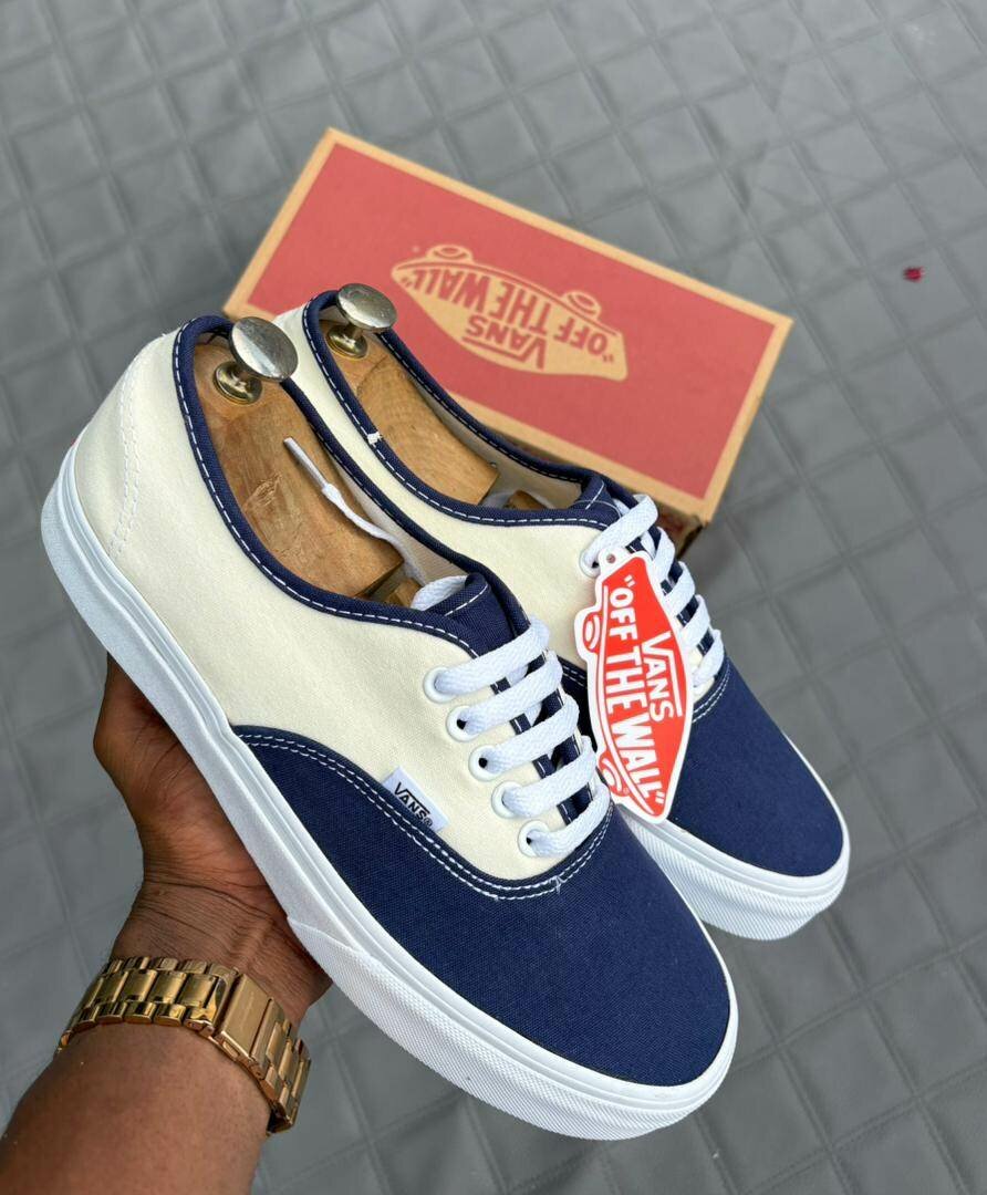 Baskets Vans Marine et Blanc