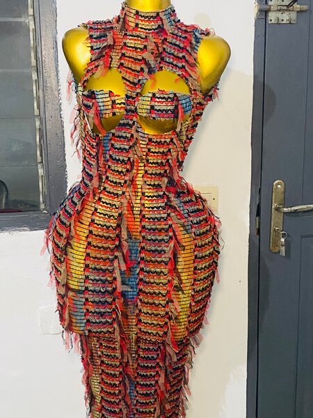 Robe originale en capsules