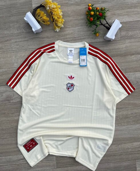 Maillot de foot Adidas