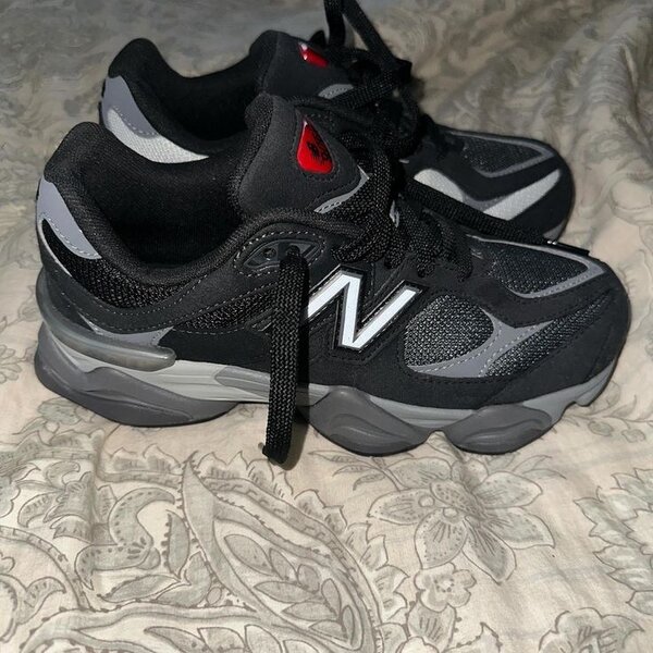 New Balance Sneaker