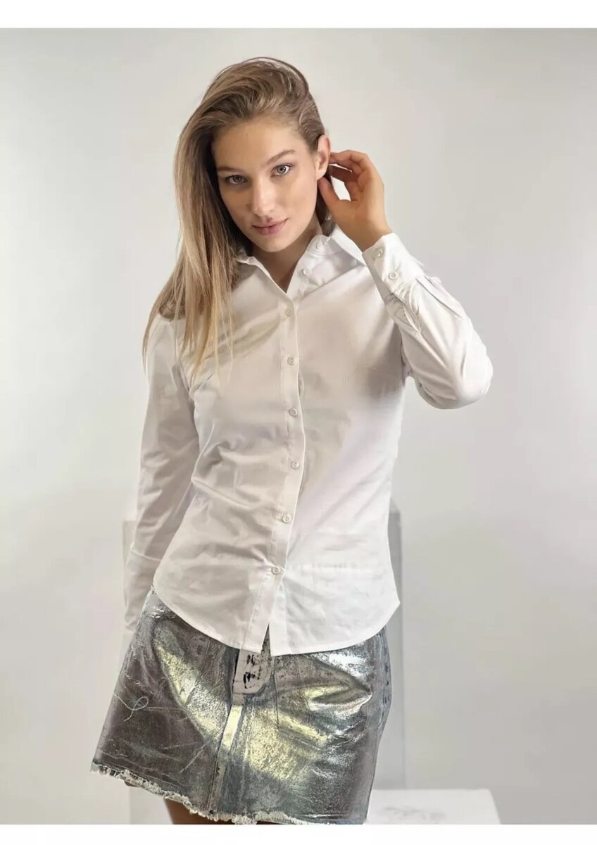 Белая классическая рубашка женская