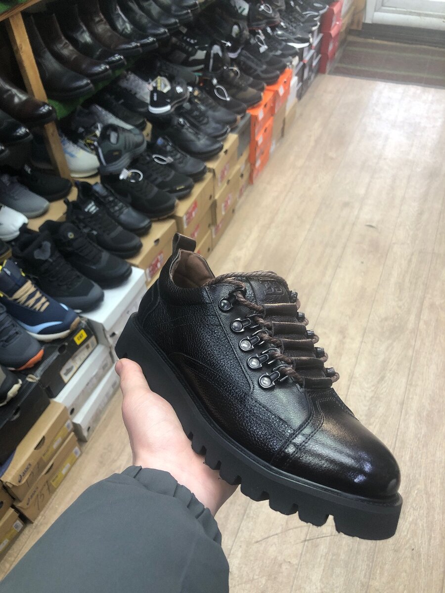 Кожаные туфли