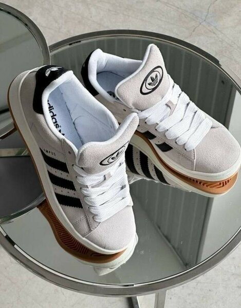 Adidas campus